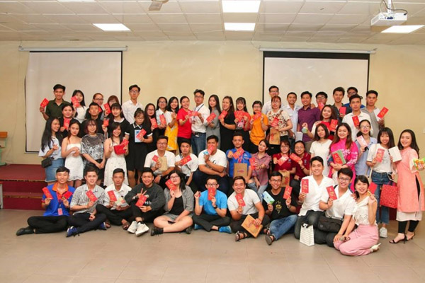 tat-nien-can-bo-nong-cot-khoa-duoc-2018-2019 tat nien can bo nong cot khoa duoc 2018 2019